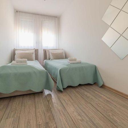 Bella Apartment Novi Sad Ngoại thất bức ảnh